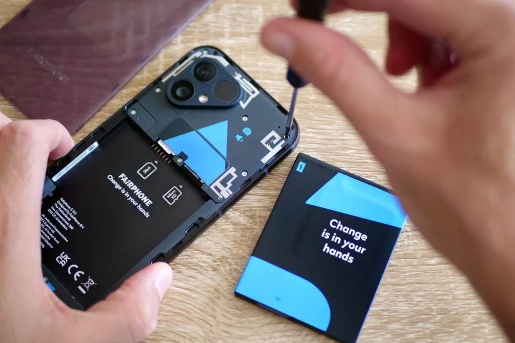Smartphone Battery Replacement