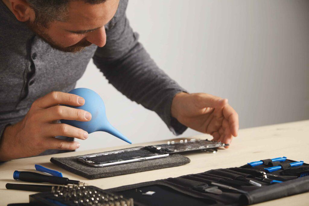 Water Damage Repair Washington: Professional Solutions for Your Device